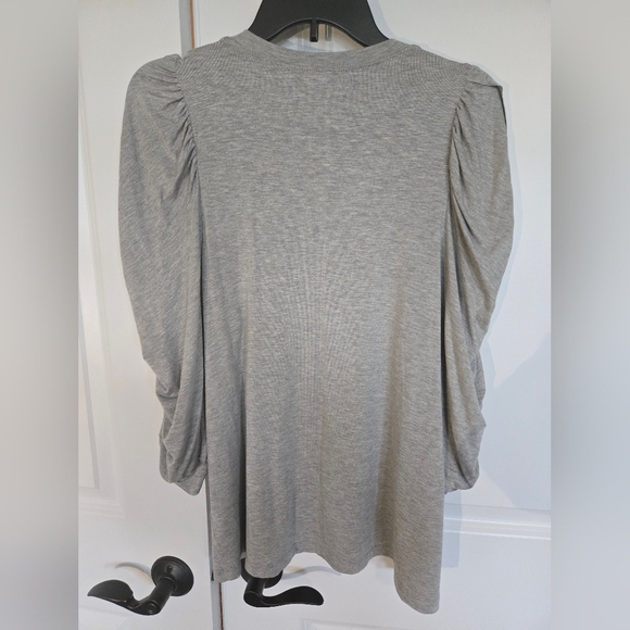NWT Cherish gray ruffle top - Picture 4 of 5
